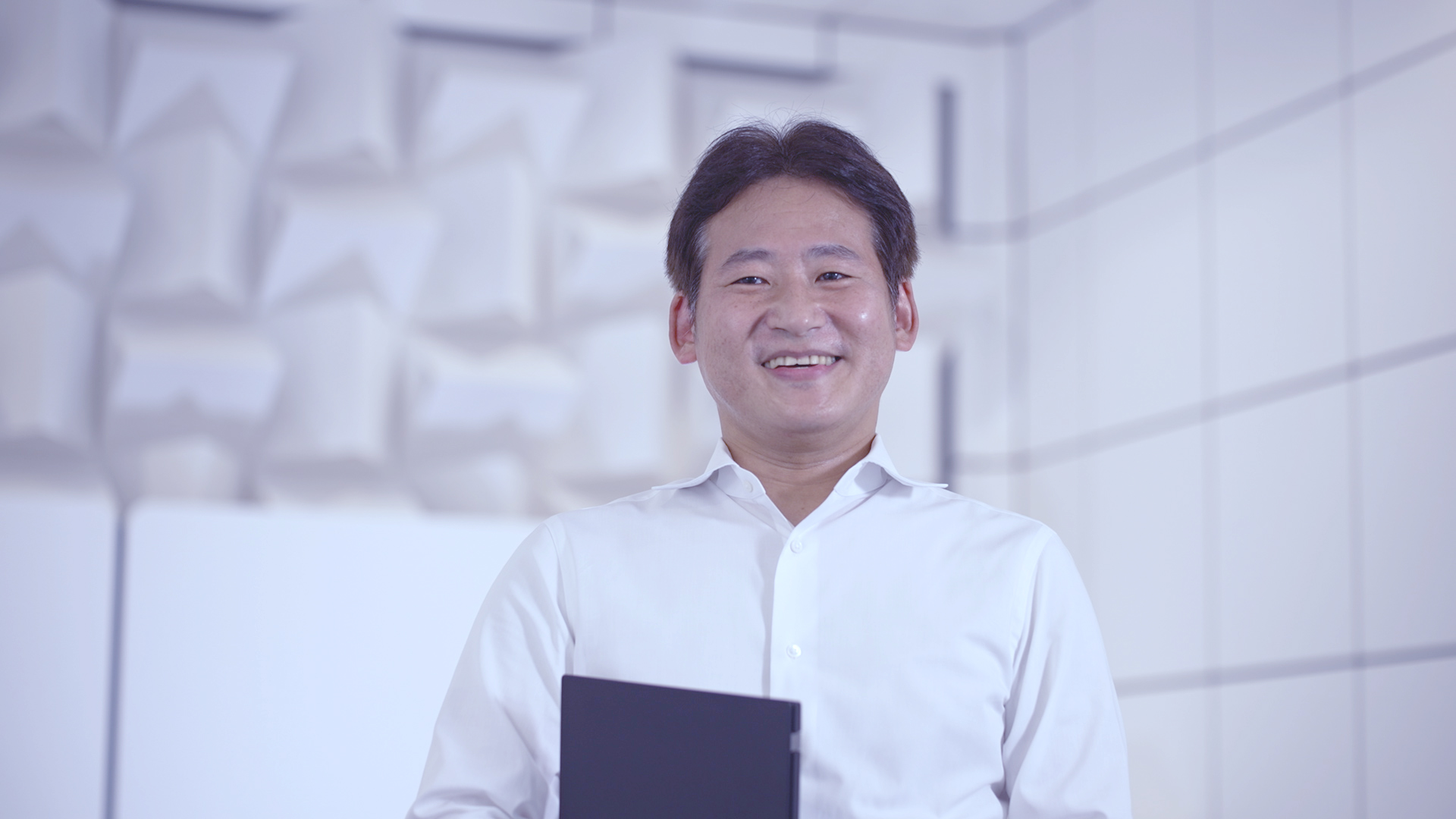 EMC Grp.V&V Engineering Dept. Circuit Technology Development Division.LSI Business Unit Group Leader Osamu Ogawa
